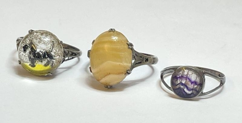 3 Sterling silver & mixed stone rings (8 grams total)