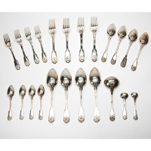 211 - GEORGE IV SILVER KINGS PATTERN PART FLATWARE SERVICE LONDON 1827, MAKERS MARK WC??? comprising 4 des... 