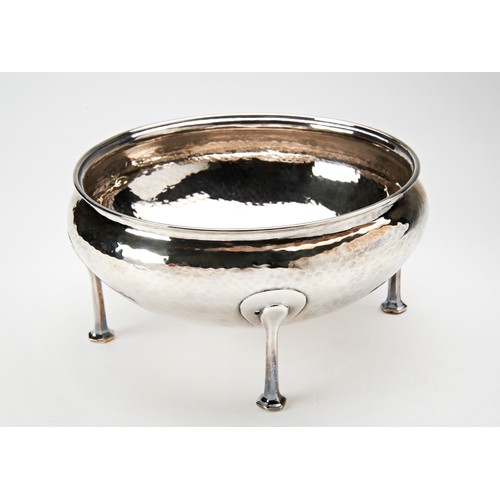 213 - ARTS AND CRAFTS SILVER BOWL ALBERT EDWARD JONES, BIRMINGHAM 1910the compressed ovoid bowl with hamme... 