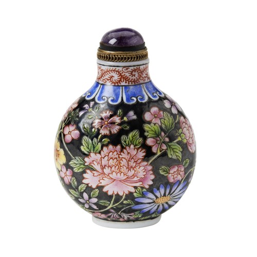 85 - VERY RARE 'FAMILLE-NOIRE' GLASS SNUFF BOTTLE QIANLONG FOUR CHARACTER MARK AND POSSIBLY OF THE PERIOD... 