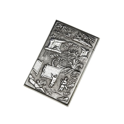 222 - SILVER EXPORT CARD CASELATE 19TH / EARLY 20TH CENTURYthe sides decorated in high relief with chrysan... 