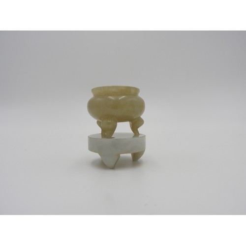 298 - SMALL JADE TRIPOD CENSER AND STANDLATE QING / REPUBLIC PERIOD5cm high