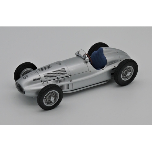 Dore and Rees | Nick Wells @ Dore & Rees: Automobilia | Lot 5