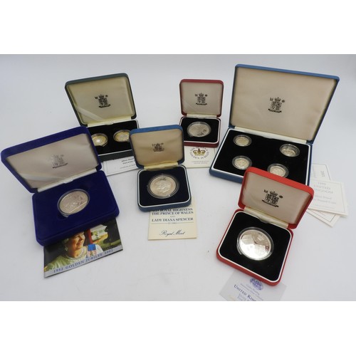 490 - STERLING SILVER PROOF COIN SET,FOUR COMMEMORATIVE STERLING SILVER PROOF COINS AND TWO STERLING SILVE... 