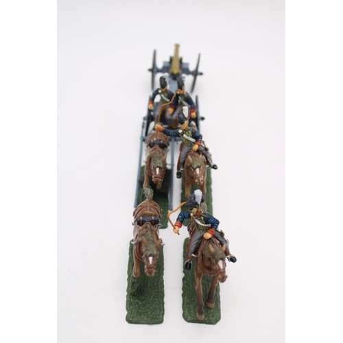 406 - A LIMITED EDITION SET OF ROYAL HORSE ARTILLERY FRONTLINE FIGURES SET IN ORIGINAL BOX, hand cast and ... 