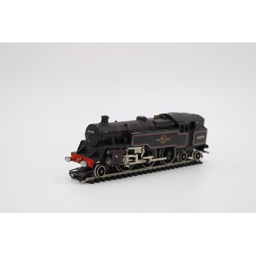 426 - A B.R NO.80033 RIDDLES STANDARD 4MT TANK LOCO, in 00 scale by Wrenn, some scratches, average conditi... 