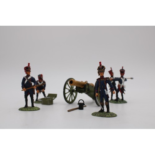 441 - FRENCH LINE ARTILLERY FIVE MAN GUN CREW FIGURES, hand painted by Frontline Figures, 1/30 scale