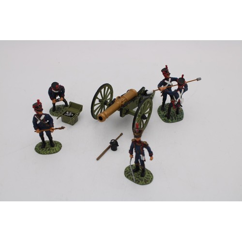 441 - FRENCH LINE ARTILLERY FIVE MAN GUN CREW FIGURES, hand painted by Frontline Figures, 1/30 scale