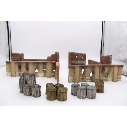 443 - A GROUP OF RUINED BUILDINGS AND GABIONS FOR BATTLE SETTINGS, 1/30 scale