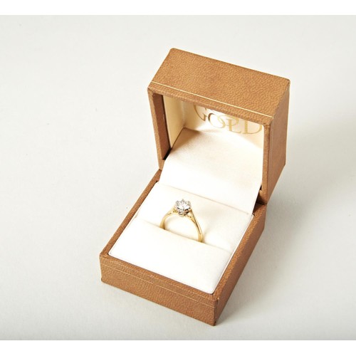 504 - AN 18CT GOLD SOLITAIRE DIAMOND RING