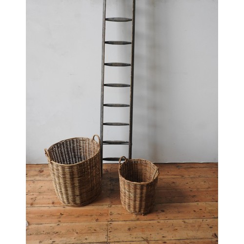 103 - TWO WICKER APPLE HARVEST BASKETS AND VINTAGE 12-TREAD ORCHARD LADDER, 262cm high