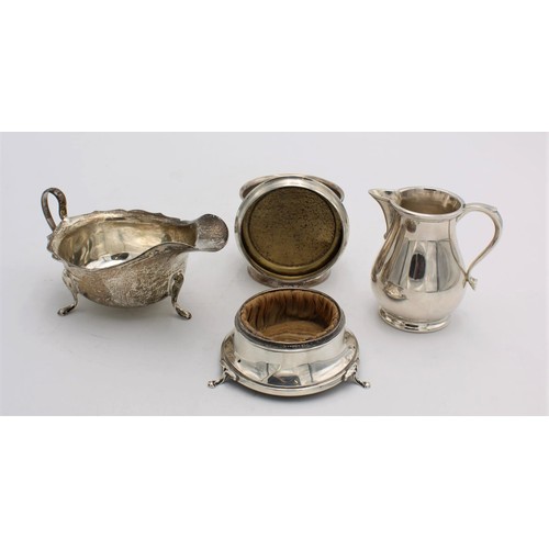 466 - A HALLMARK SILVER SPARROW BEAK JUG, GRAVY BOAT, SMALL SUGAR BOWL AND INWELL-STYLE BOX, 14.5 oz in to... 