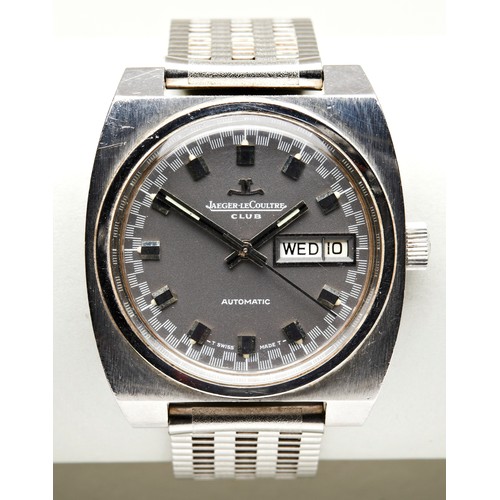 JAEGER LECOULTRE STAINLESS STEEL CLUB DAY DATE LATE 1960S AUTOMATIC WRISTWATCH with broad baton num