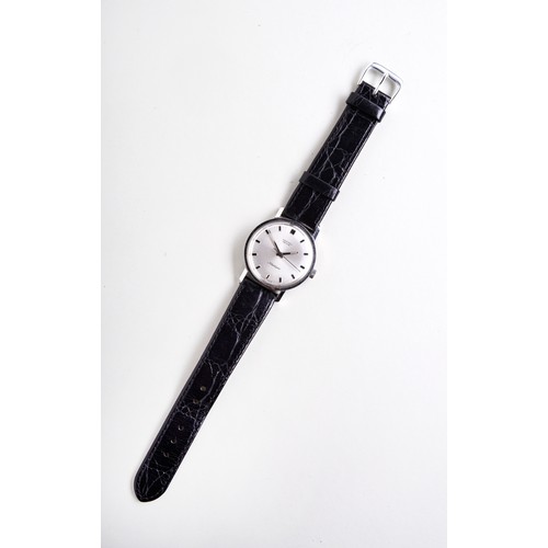 13 - VERTEX REVUE NAUTIQUE STEEL WATCH, c1960s, with baton numerals and silvered dial and later leather s... 