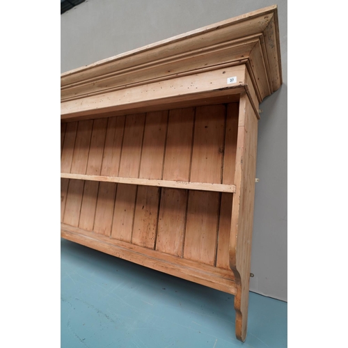 4 - A LARGE PINE 'DRESSER TOP' STYLE WALL SHELF in Victorian style.108 x 176 x 41 cms