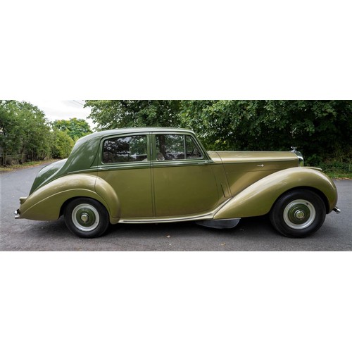 214 - 1954 BENTLEY R-TYPE 4½-LITRE SALOONRegistration Number: 710 XVRChassis Number: B292YD  Four speed au... 