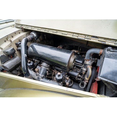 214 - 1954 BENTLEY R-TYPE 4½-LITRE SALOONRegistration Number: 710 XVRChassis Number: B292YD  Four speed au... 