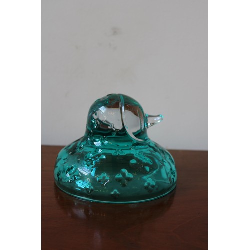 242 - A BACCARAT TURQUOISE STUDIO GLASS BOX COVER, IN THE FORM OF A STYLISED DUCK, 18cm dia