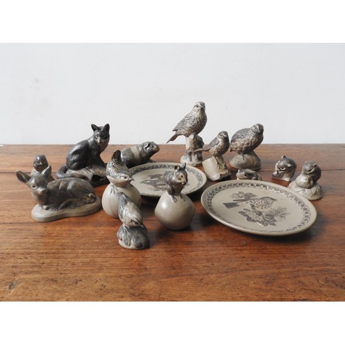 274 - A COLLECTION OF THIRTEEN POOLE POTTERY BARBARA LINLEY ADAMS ANIMAL FIGURES AND TWO WALL PLATES, the ... 