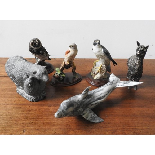 284 - A MARBLE DOLPHIN FIGURE, SOAPSTONE BEAR AND THREE RESIN BIRD ORNAMENTS, and a resin Llama figure, th... 