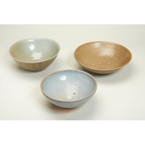 66 - JUNYAO BOWLSONG / YUAN DYNASTYcovered in a thick glaze of greyish-blue color paling to a mushroom to... 