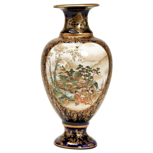 289 - FINE JAPANESE SATSUMA BALUSTER VASE, BY KINKOZANMEIJI PERIOD (1868-1912)the sides finely painted wit... 