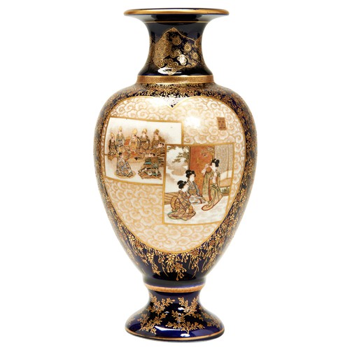 289 - FINE JAPANESE SATSUMA BALUSTER VASE, BY KINKOZANMEIJI PERIOD (1868-1912)the sides finely painted wit... 