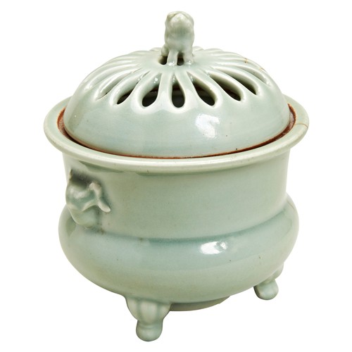 65 - 'LONGQUAN' CELADON-GLAZED CENSER AND COVERQING DYNASTY, 18TH CENTURY OR EARLIERthe pierced domed cov... 