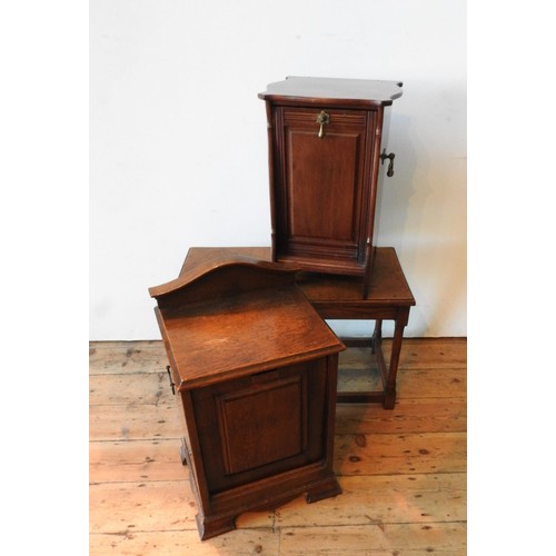 22 - TWO VICTORIAN COAL PURDONIUMS AND AN OAK COFFEE TABLE, one oak and one mahogany purdonium, the coffe... 