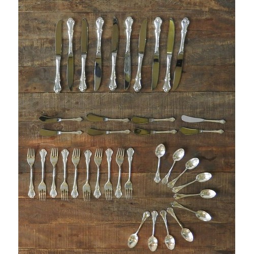 418 - A PERUVIAN SILVER FLATWARE TEN PLACE SETTING SERVICE BY CAMUSSO, all stamped sterling 925, comprisin... 