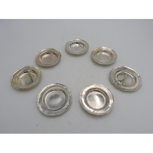 428 - 7 SMALL PERUVIAN SILVER DISHES, all stamped with 925 and sterling marks, total weight 6.5 oz