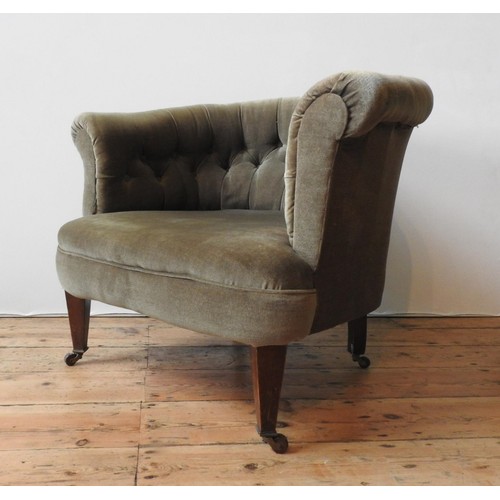 70 - A VICTORIAN MAHOGANY FRAMED BUTTON BACK TUB CHAIR, upholstered in light green material with tapered ... 