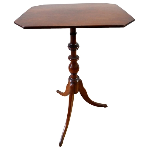 18 - VICTORIAN MAHOIGANY TRIPOD TABLE19TH CENTURYthe canted rectangular top on a baluster turned column a... 