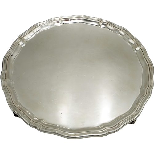 456 - GEORGE V SILVER SALVER REID & SONS, LONDON 1912of shaped circular form with a pie-crust rim, rai... 