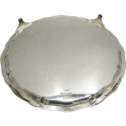 456 - GEORGE V SILVER SALVER REID & SONS, LONDON 1912of shaped circular form with a pie-crust rim, rai... 