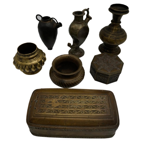 391 - GROUP OF PERSIAN METAL WARES18TH / 19TH CENTURYcomprising a Mughal Hookah, two covered boxes, a vase... 