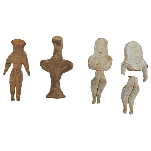 398 - FOUR INDUS VALLEY POTTERY FERTILITY FIGURESPOSSIBLY 2000 - 1500BClargest, 11cm high, smallest, 10cm ... 