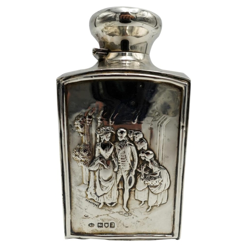 505 - LARGE EDWARDIAN SILVER SCENT BOTTLEWILLIAM COMYNS, LONDON 1904of square form, the sides embossed wit... 