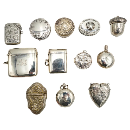 506 - GROUP OF SILVER CASESMOSTLY LATE 19TH / EARLY 20TH CENTURYcomprising vestas, a coin case, pill boxes... 