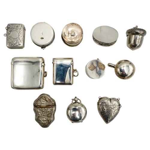 506 - GROUP OF SILVER CASESMOSTLY LATE 19TH / EARLY 20TH CENTURYcomprising vestas, a coin case, pill boxes... 