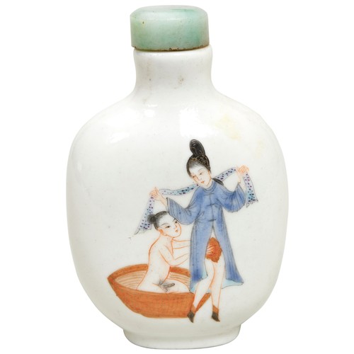 192 - TWO FAMILLE ROSE EROTIC SNUFF BOTTLESQING DYNASTY, 19TH CENTURYeach painted with amorous couples, ja... 