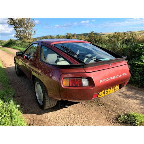 27 - 1986 PORSCHE 928S                                          Registration Number: D457 YDO  Chassis Nu... 