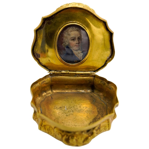 241 - GEORGE II GILT-COPPER SNUFFBOXCIRCA 1750of cartouche-form, chased with panels of flowers within scro... 