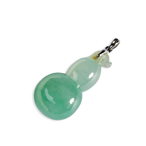 100 - JADEITE GOURD PENDANTCarved in the form of a gourd with a simple white metal pendant loop, stamped 7... 