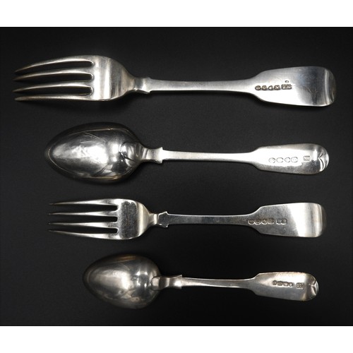 456 - A QUANTITY OF GEORGIAN AND VICTORIAN SILVER FLAT WARE, mixed sets comprising of six large dinner for... 