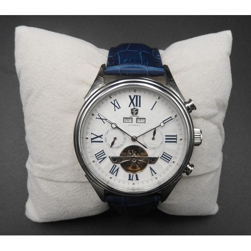 495 - A THOMAS TOMPION GENT'S AUTOMATIC WRIST WATCH, in a water resistant stainless steel case with a blue... 