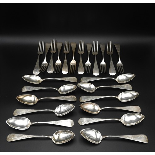 462 - A QUANTITY OF MATCHED AMERICAN STERLING SILVER FLAT WARE, by Duhme & Co., consisting of twelve l... 