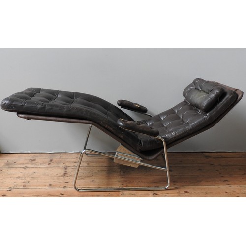 94 - A 'FENIX' LOUNGE CHAIR BY SAM LARSSON FOR DUX, circa 1970, chromed metal and canvas with detachable ... 