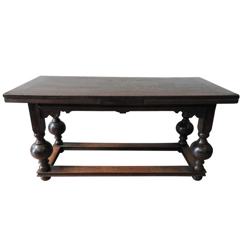 102 - AN EARLY 17TH CENTURY DUTCH OAK DRAW-LEAF TABLE, circa 1630 and later, 81 x 163 x 75 cm