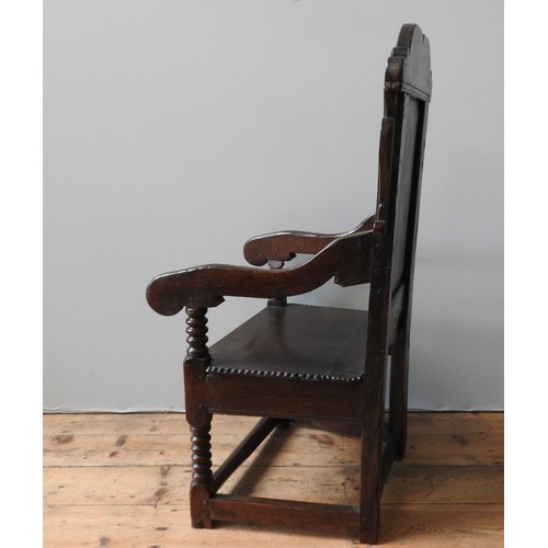 118 - A CHARLES II OAK ARMCHAIR, Yorkshire, possibly Leeds, 108 x 56 x 42 cm